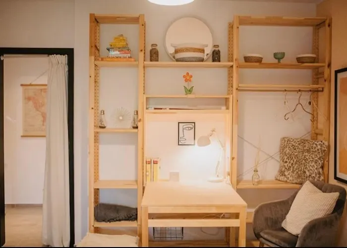Gemuetliche Zentrumsnahe Wohnung, Eigene Terrasse